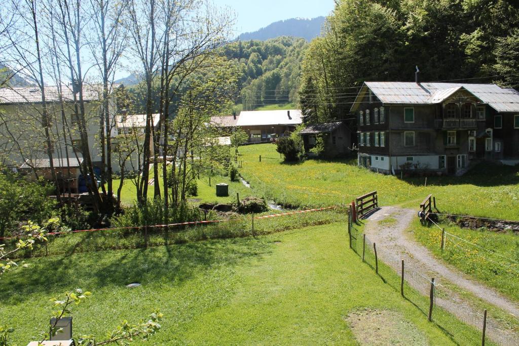 Ferienwohnungen Sutter Au (Vorarlberg) Екстер'єр фото